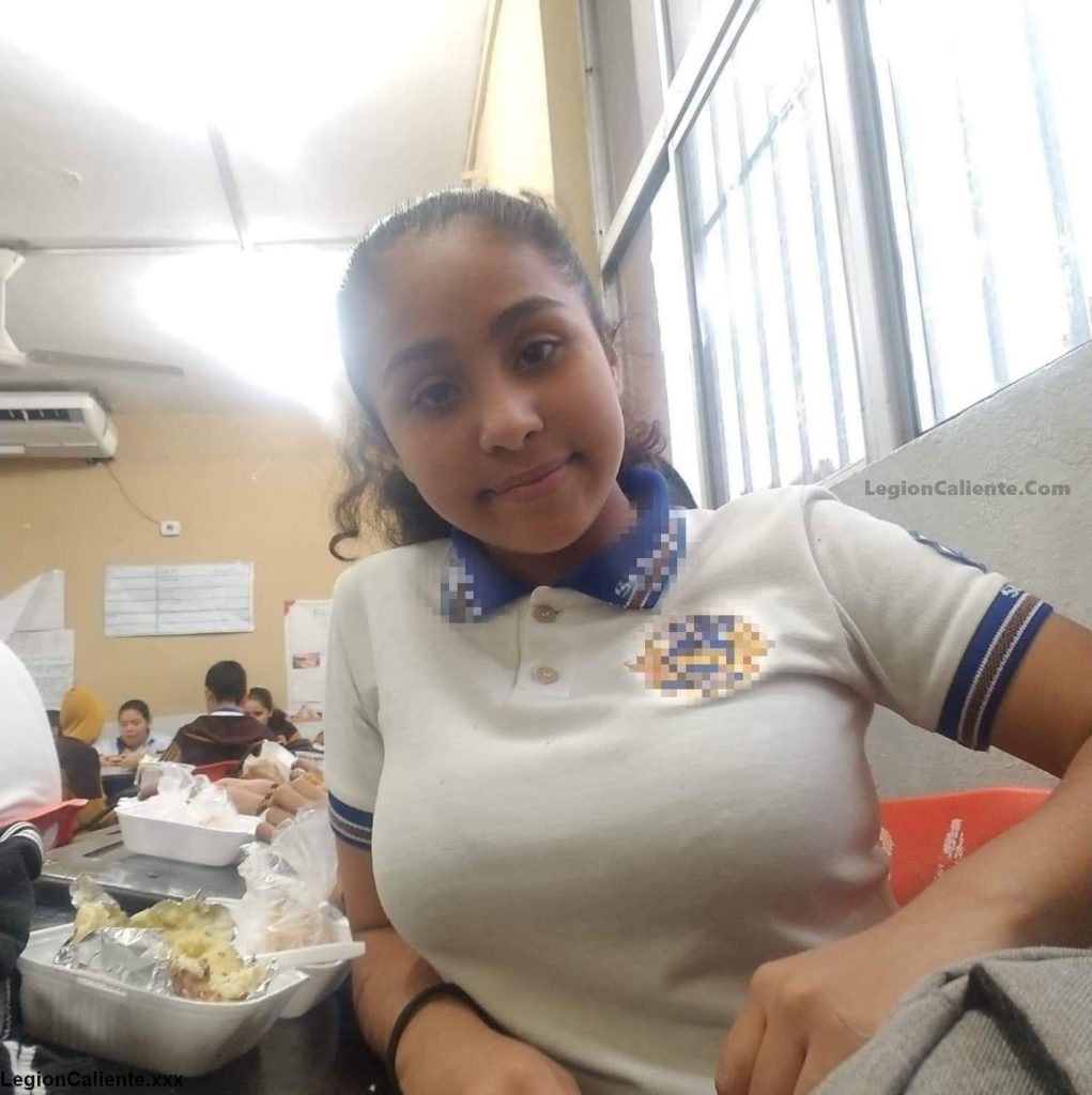 Exquisita Estudiante Tetona + Full Nudes & 2 Videos 10