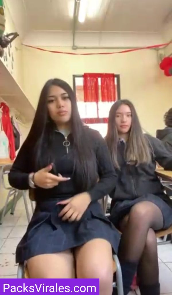 Colegiala Buenarda + 5 Videos Cogiendo 10