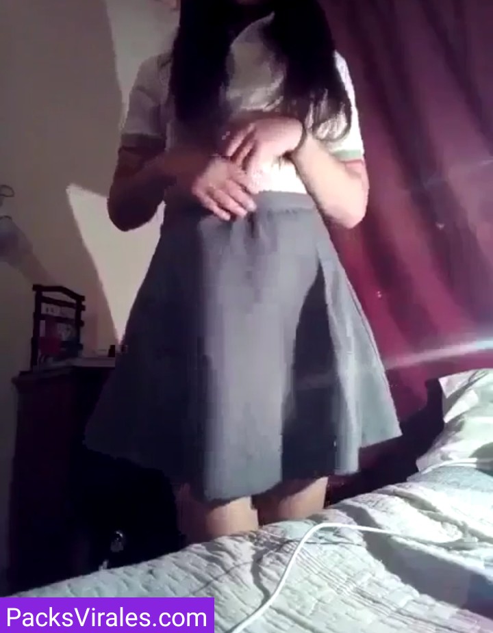 Linda Colegiala La Tiene Rosadita Y Se Toca Rico 10