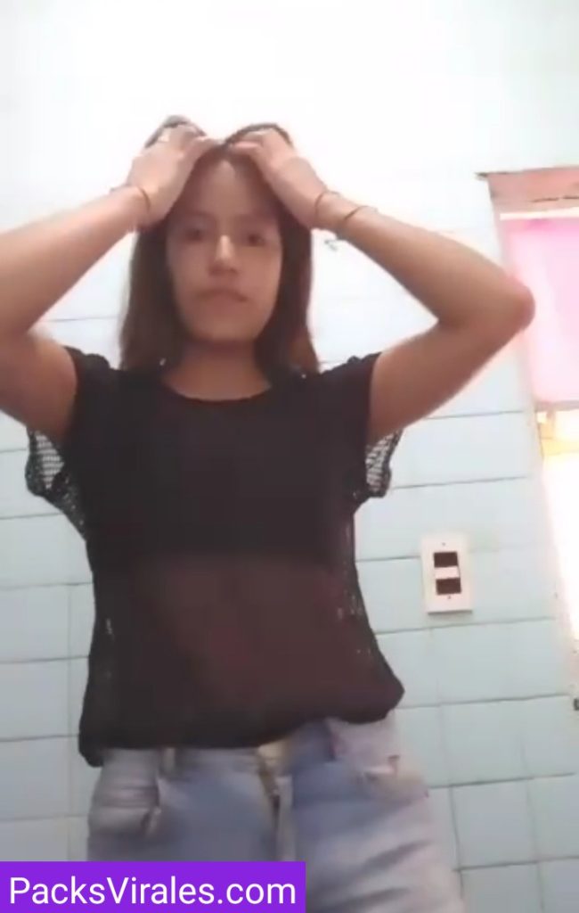 Chava Morenita Y Flaquita+ Vídeo Desnudandose 10