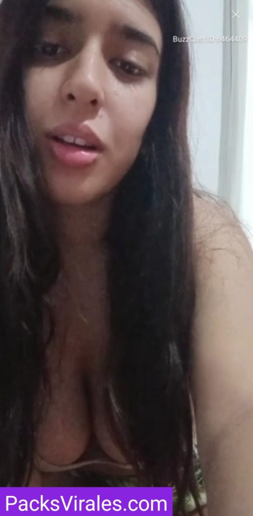 Chava Tetona Transmite Lives Masturbándose 10