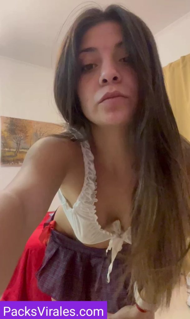 Universitaria Linda Y Bien Rica + Vídeo Full 10