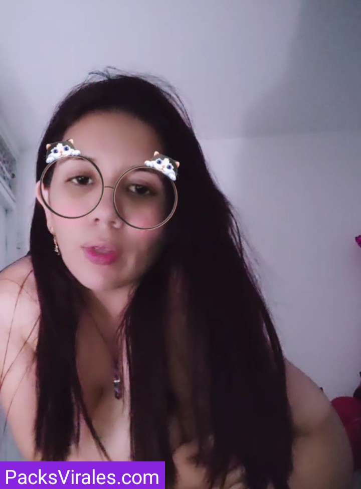 Culona Exquisita En Vivo + Vídeo Full Masturbándose 10