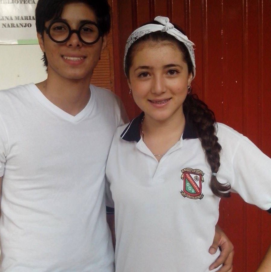 Manuela Colegiala Blanquita+ Full Nudes & Vídeo Masturbándose 10