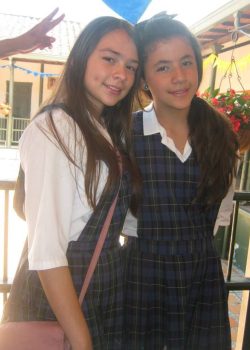 Preciosa Colegiala La Filtran Mostrando La Panocha Y Las Tetas 15