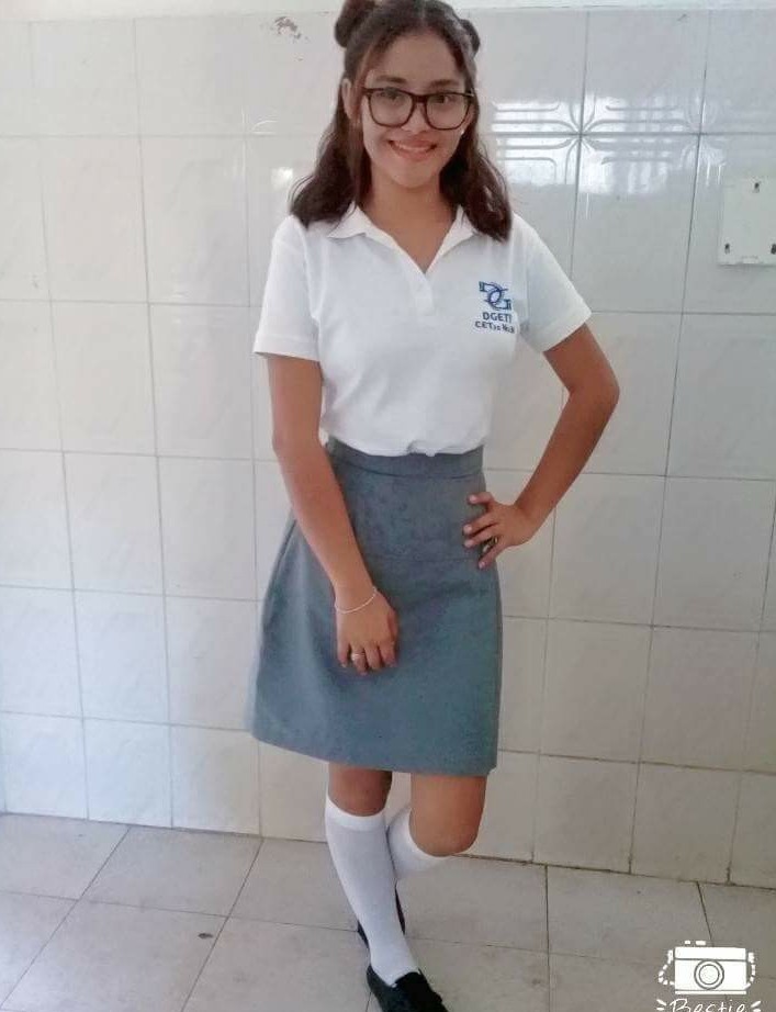 Colegiala Delgadita Y Sabrosa + Full Nudes & 4 Videos 10