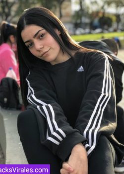 Linda Estudiante Filtrada Masturbandose Y Más+ Full Contenido 19