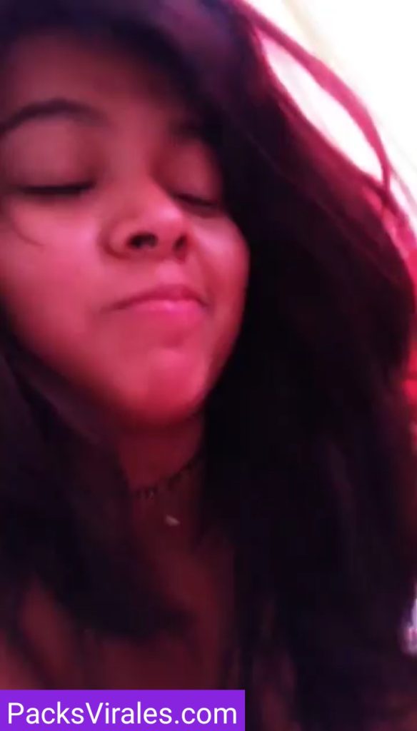 Pendejita Entregada Y Grabada Culeando 10