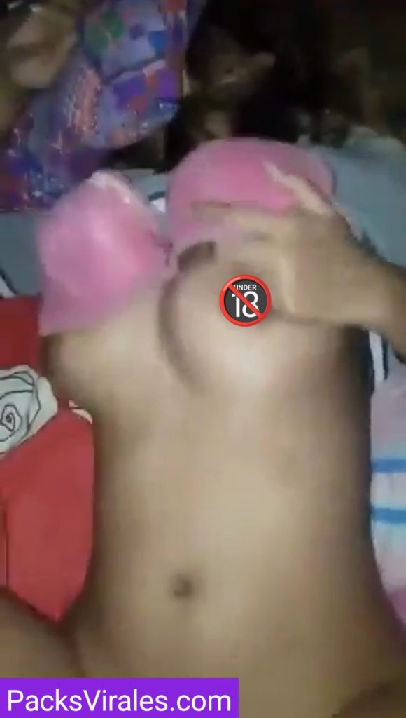 Morra Tetona Tímida + Vídeo Cogiendo 10