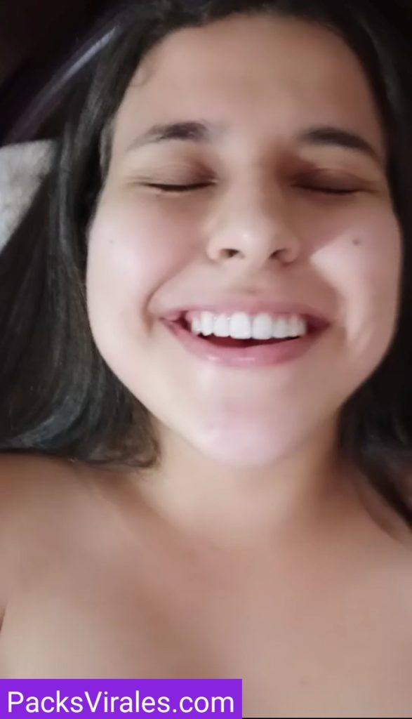 Experimenta Con Los Juguetes De Su Hermana Y Descubre El Placer 10