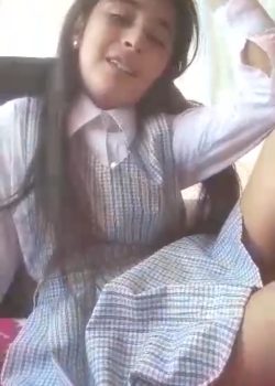 Morra Estudiante De Rica Piernas + Vídeo Mostrando Todo 15