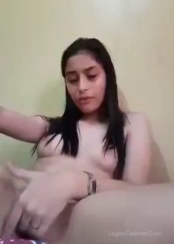 Morra Piernuda De Tetas Pequeñas + Vídeo Masturbandose 14