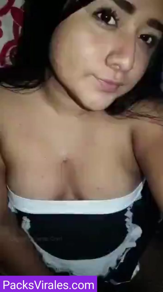 Minita Pendeja Y los Vídeos que le pasa a su novio 10