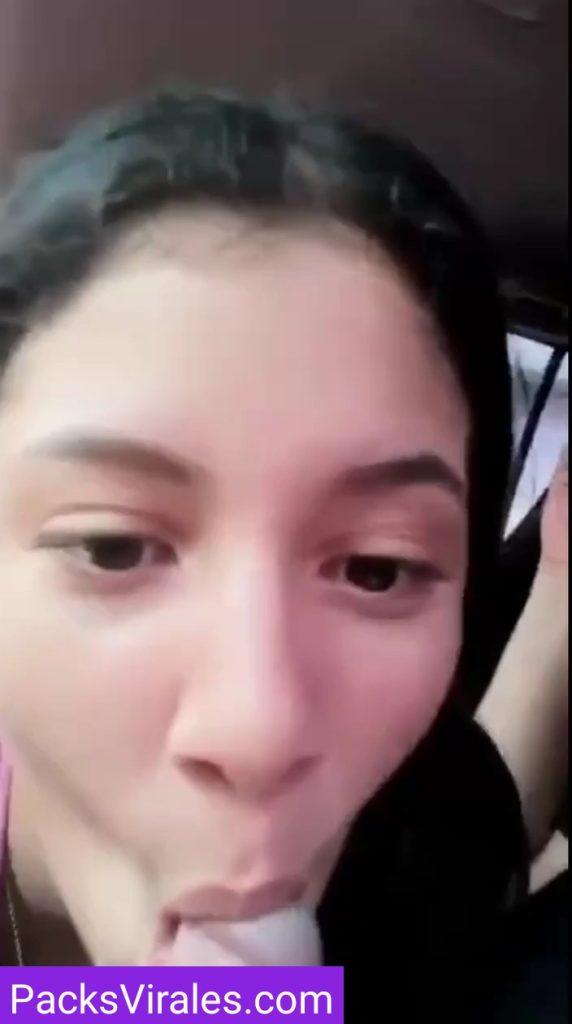 Minita Egresada Preciosa + Vídeo Mamando 10