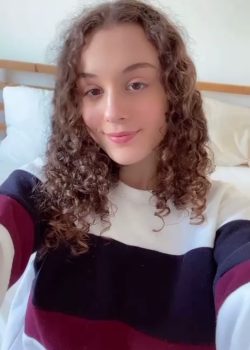 Carita Tierna Pero Bien Caliente+ 4 Videos 19