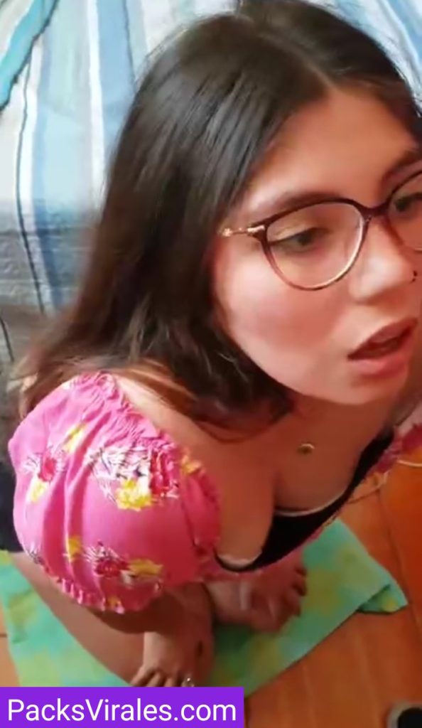 Deliciosa Minita Le Gusta La Leche & La Verga 10