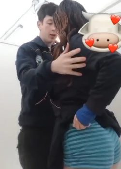 Deliciosa Colegiala Nalgona Se La Follan En La Escuela 19