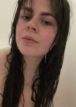 Jovencita Blanquita Tetona + Video Full 9