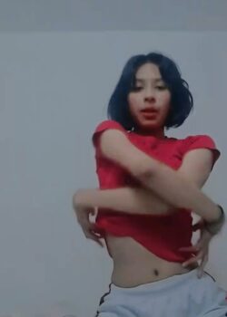 Morra delgadita de rico culo + Video 20