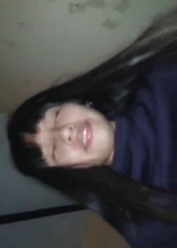 Muy feliz cogiendo con el padrastro 14