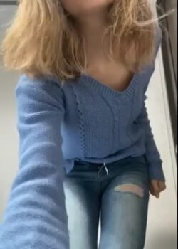 Morrita Rubia + Video Desnuda 1