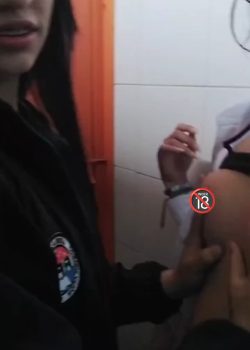 Compañeras de clases y de calentura 12