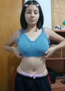 Pendeja de la prepa tetona 12