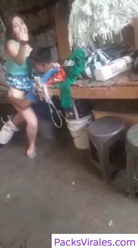 Nos turneamos para coger a la prima + Videos 1