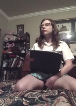 Rica estudiante no le gusta estudiar pero si masturbarse 5