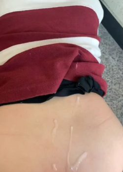 La llenan de leche en el aula 11