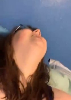 Mina Gritona Y Putita Dándose Duro 14