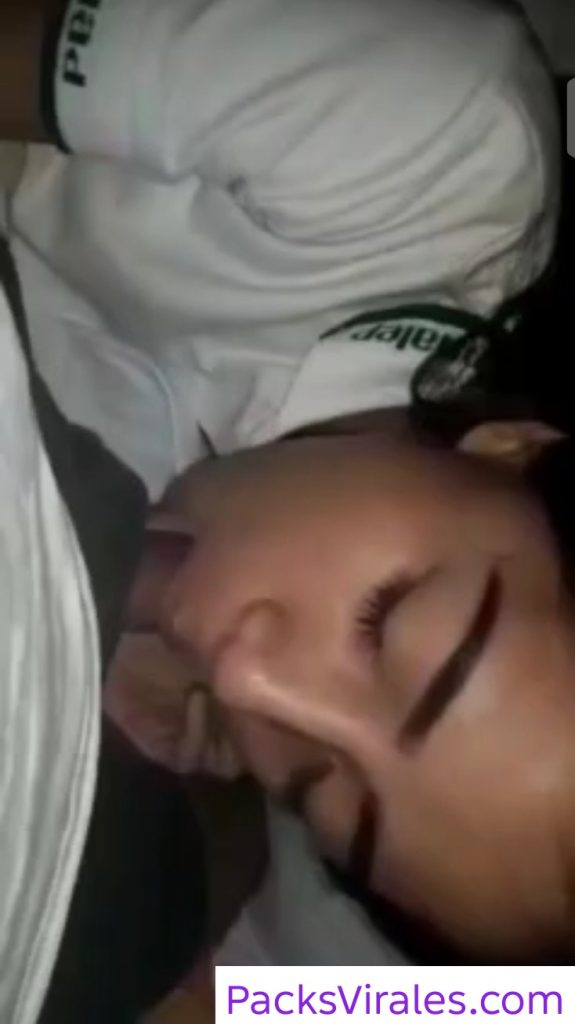 Estudiante Tragona La Hacen Viral 1