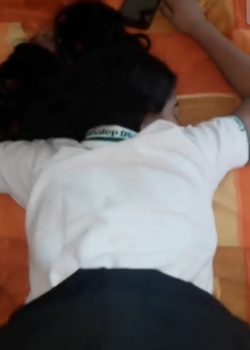 Rica estudiante flaquita cogiendo rico 14